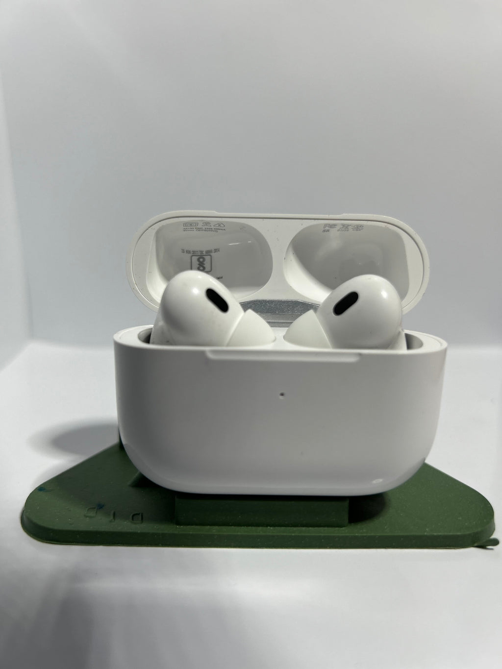 5in1 Combo, OG AirPodsPro2, Mag_safe 10000Mah, 4in1 Cable, Silicon Cover, Phone Stand(5in1 CM)