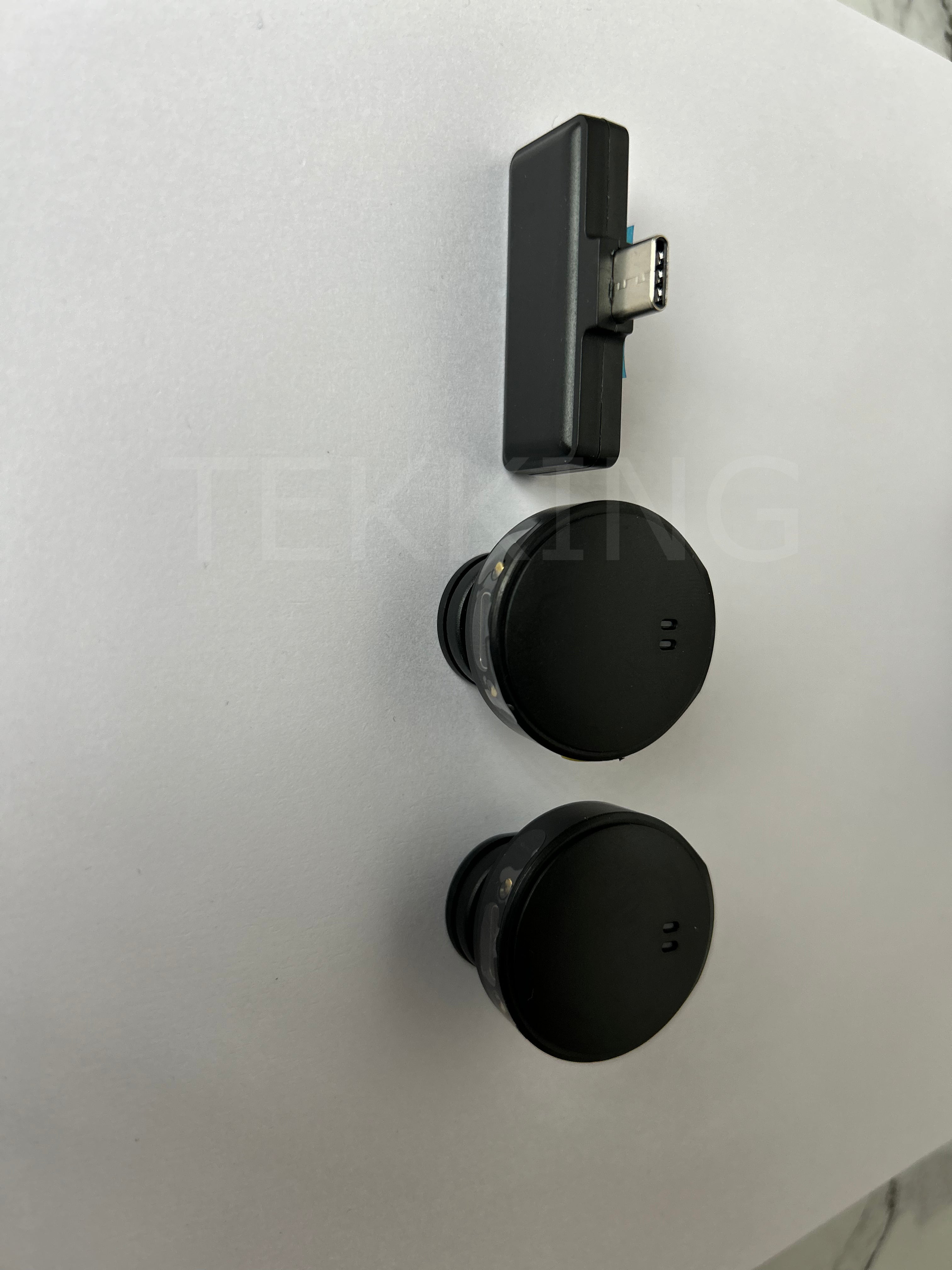 Wireless Microphone, MIC, with Premium Case, (2Transmitters+1 Receiver) with Display,, M2