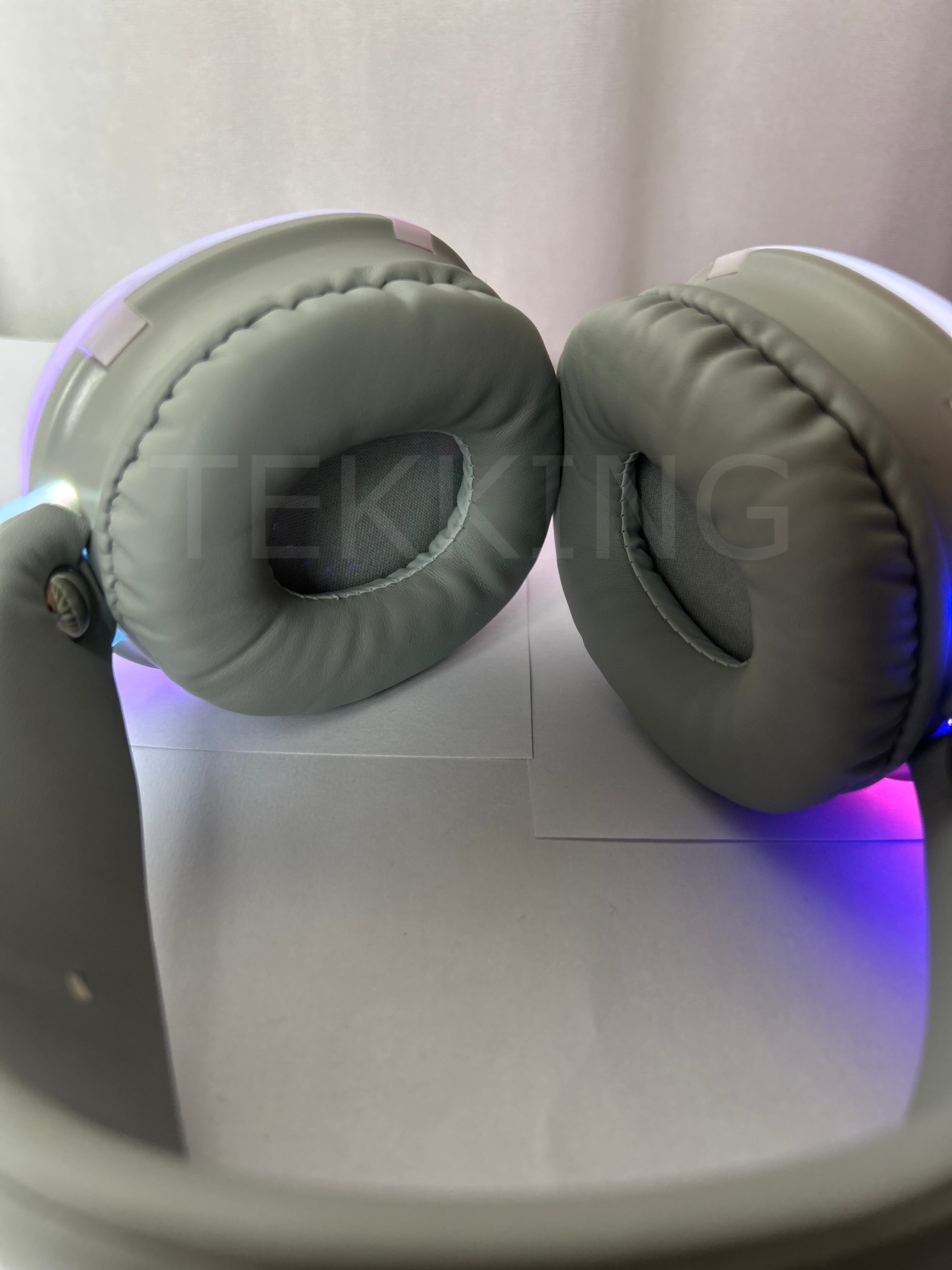 RGB Headphone Premium Quality TUNE PM860