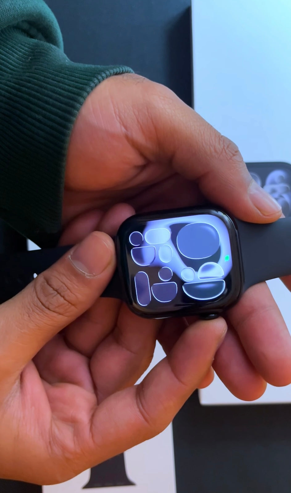 Watch Series 11 Smartwatch Black matte finish 46mm GPS + Cellular Smartwatch | Titanium Case  S11b