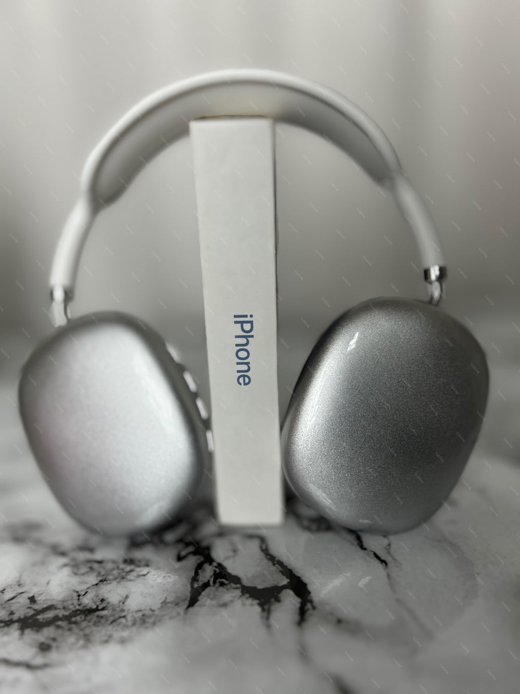 P9 Pro Headphone, Over Ear, Full Adjustable (White Colour)