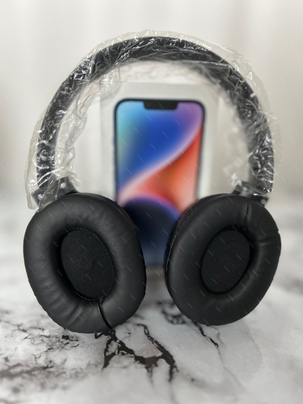 b0at Rockerz-480 Headphone, Full Adjustable, With RGB, Premium quality (HRGB)