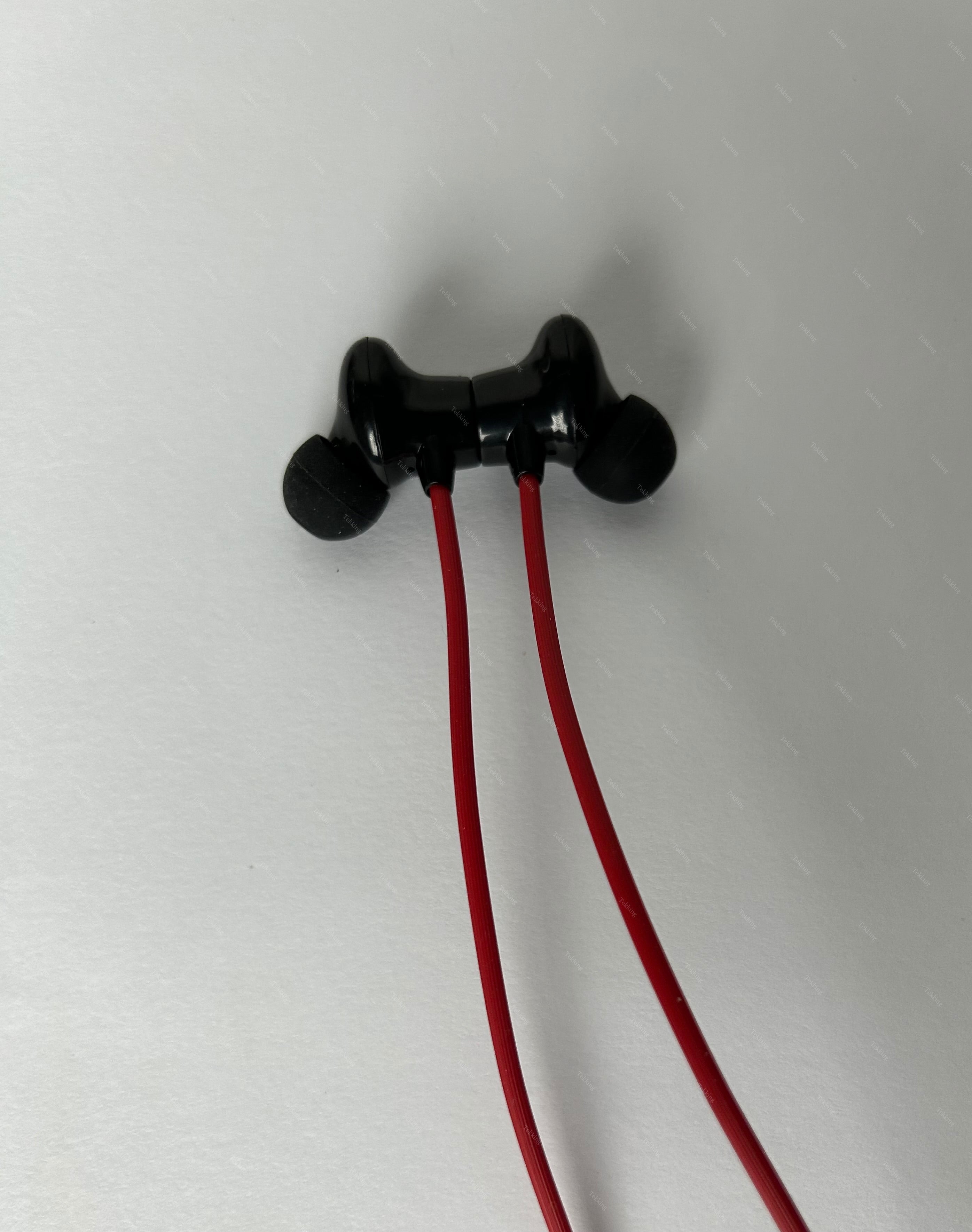 OnePlus Neckband, Magnetic ON/OFF Control, Premium quality (NOP)