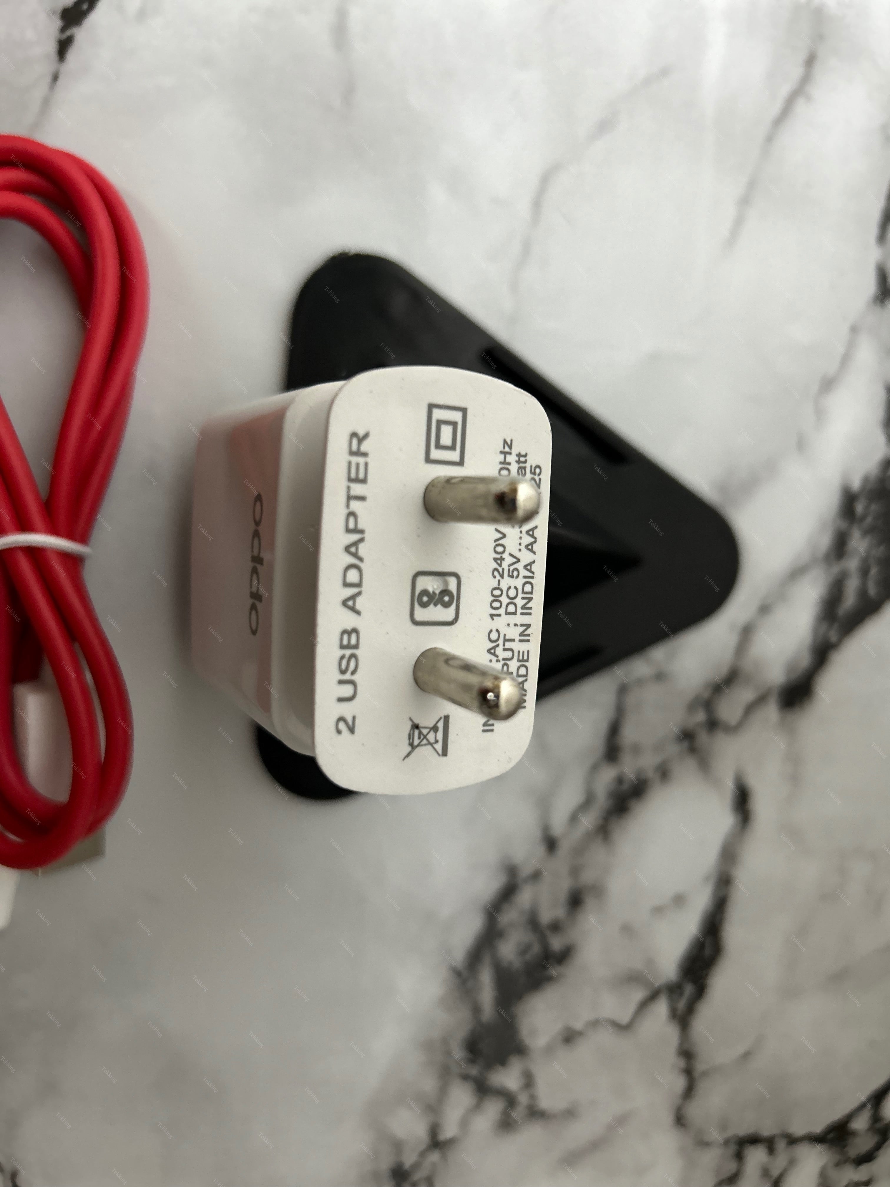 Oppo 30W, Mobile Charger With Stand (C30W)