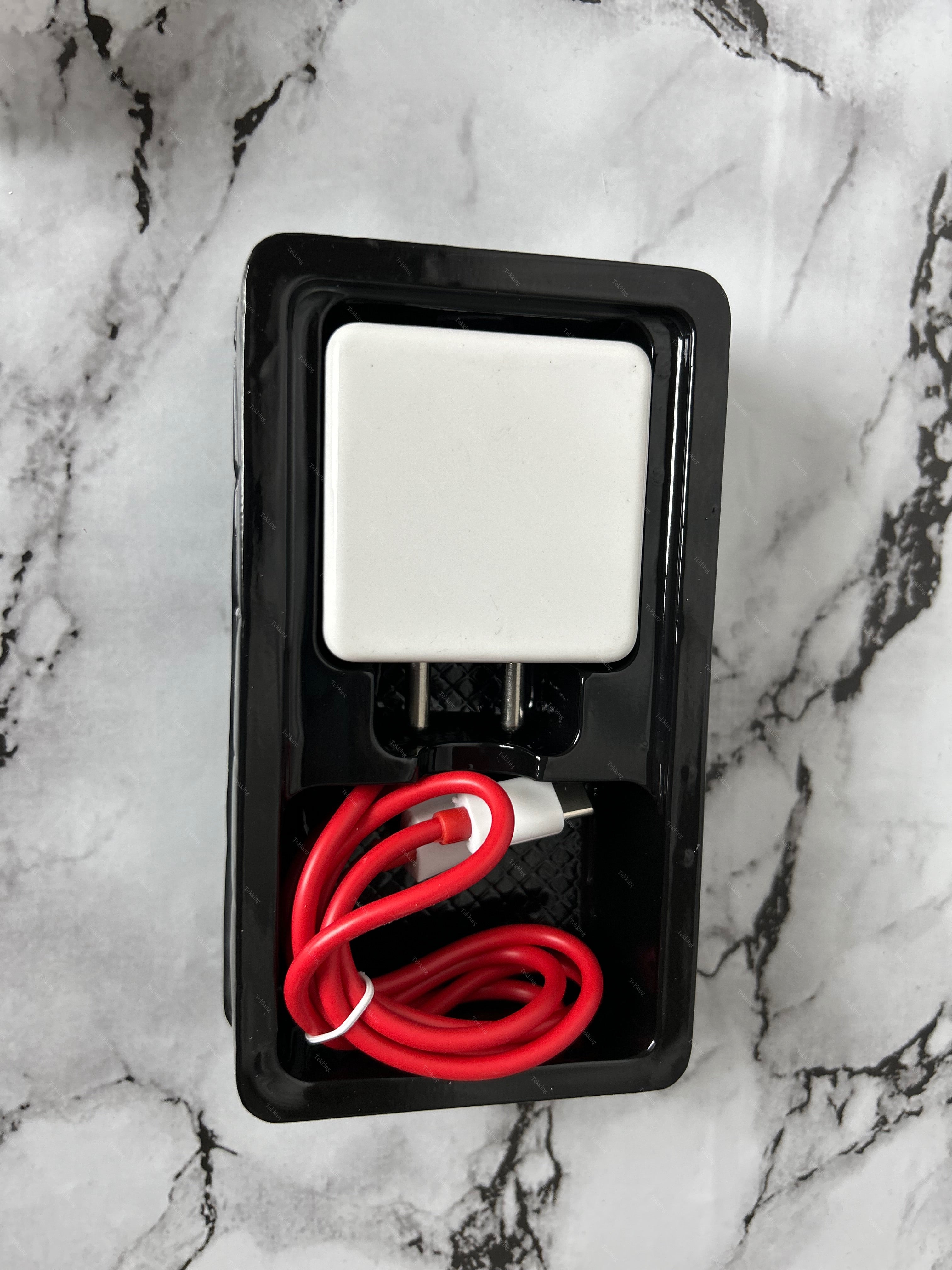 Oppo 85W, Mobile Charger With Cable (C85W)