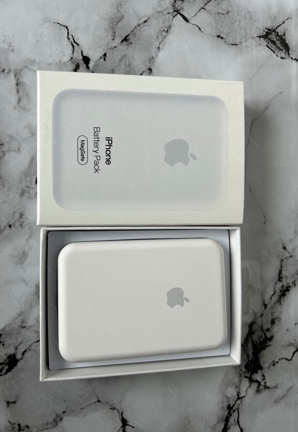 5in1 Combo, OG AirPodsPro2, Mag_safe 10000Mah, 4in1 Cable, Silicon Cover, Phone Stand(5in1 CM)